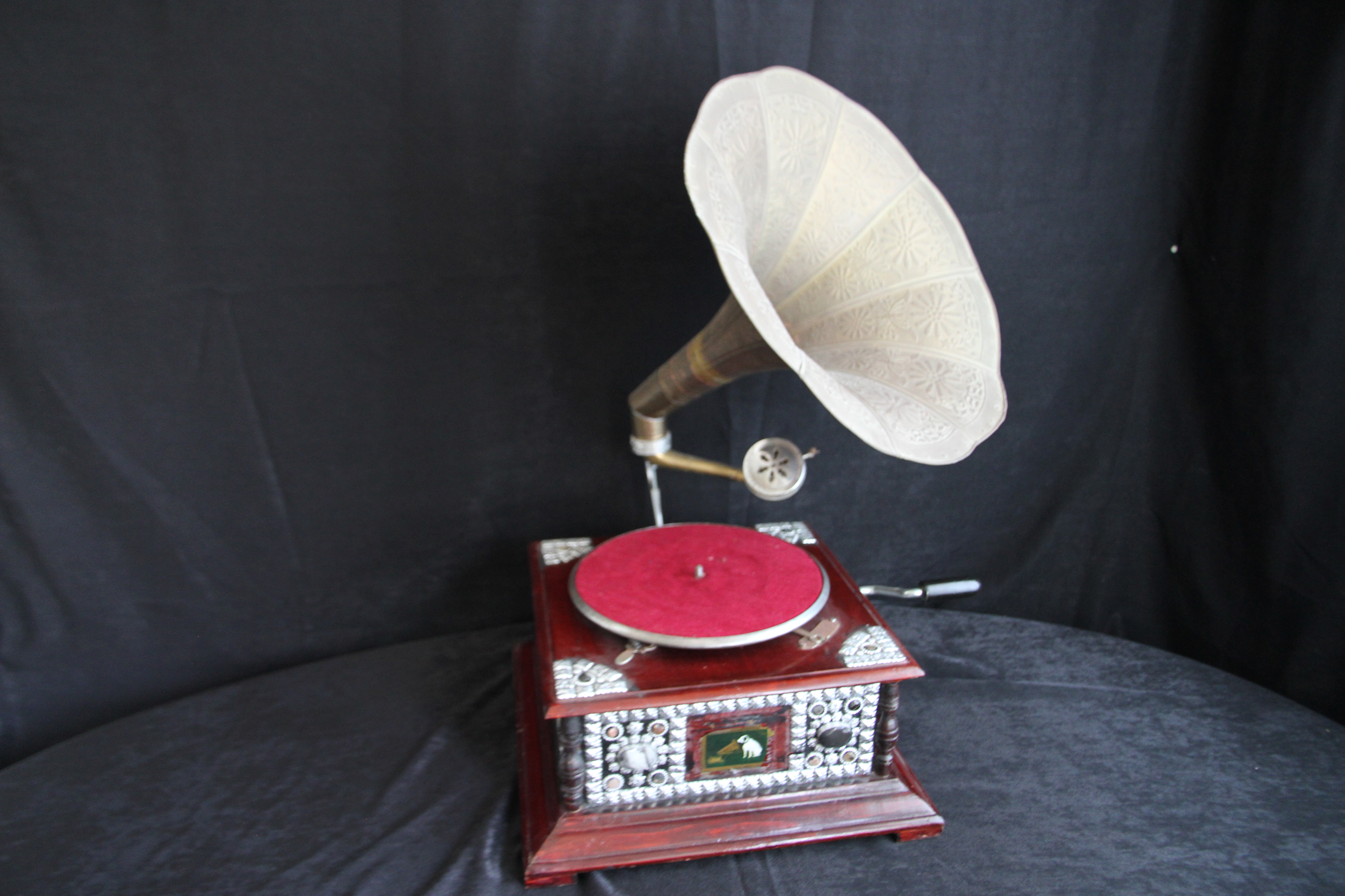 GRAMOFON